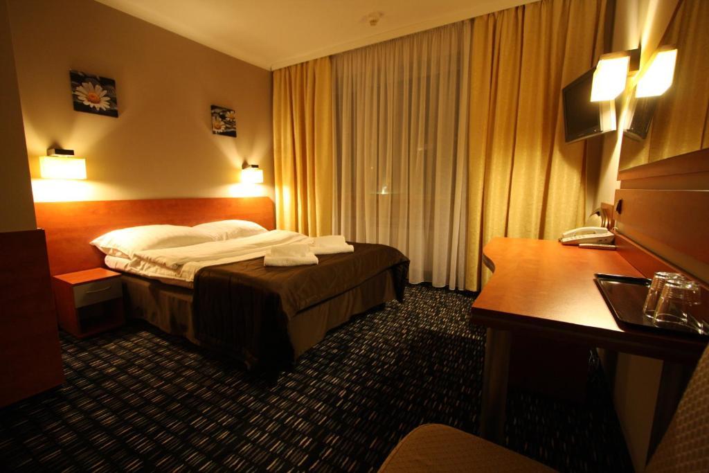 Hotel Orion Sosnowiec Quarto foto